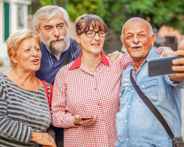 Europa za sve generacije – mogućnosti za starije građane